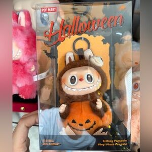 Pop Mart Halloween Sitting Pumpkin Plush Pendant
